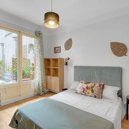 Daire Sublime 87 M With Large Terrace Carmesesquirol *
